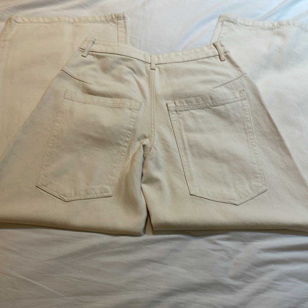 SALE TODAY!! ZARA high rise wide leg “skater” off white jeans size 8 - Picture 3 of 11